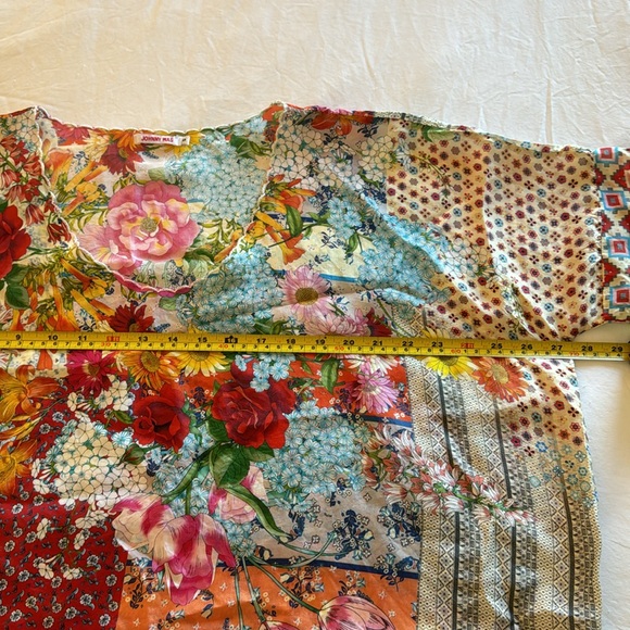 Johnny Was Silk Floral Luana Short Sleeve Tunic Blouse Top - Picture 12 of 16